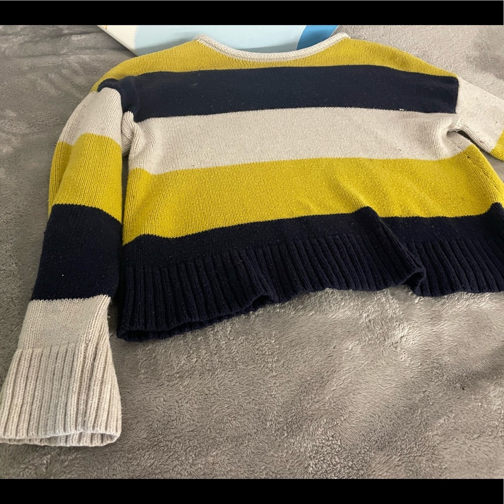 Tucker and Tate Cropped Sweatshirt - Gently Used